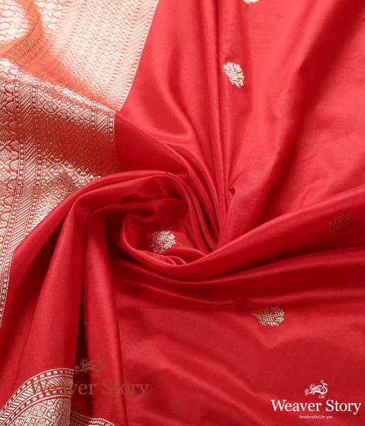 Handwoven_Red_Katan_Silk_Kadhwa_Booti_Dupatta_WeaverStory_05