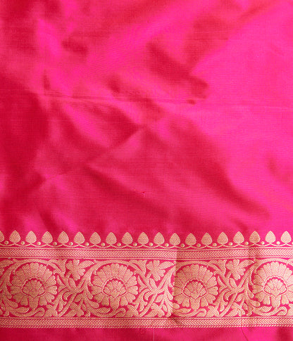Handloom_Katan_Silk_Banarasi_Saree_in_Pink_with_Delicate_Paisleys_and_Floral_Border_WeaverStory_05