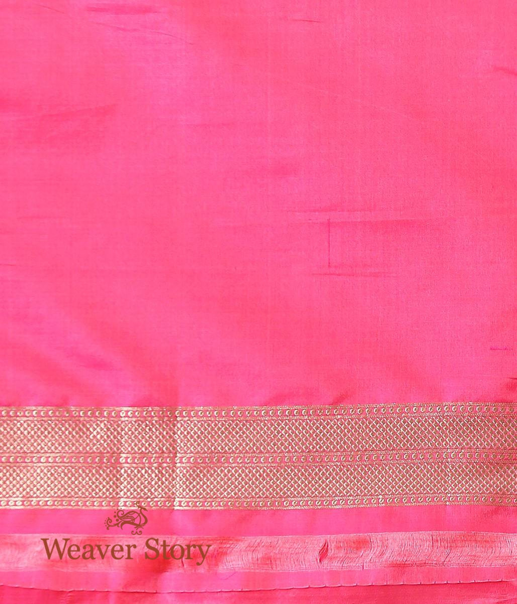 Handwoven_Pink_Banarasi_Silk_Saree_with_Zari_Booti_WeaverStory_05