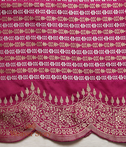 Handwoven_Pink_and_Green_Dual_Tone_Saree_with_Scalloped_Borders_WeaverStory_05
