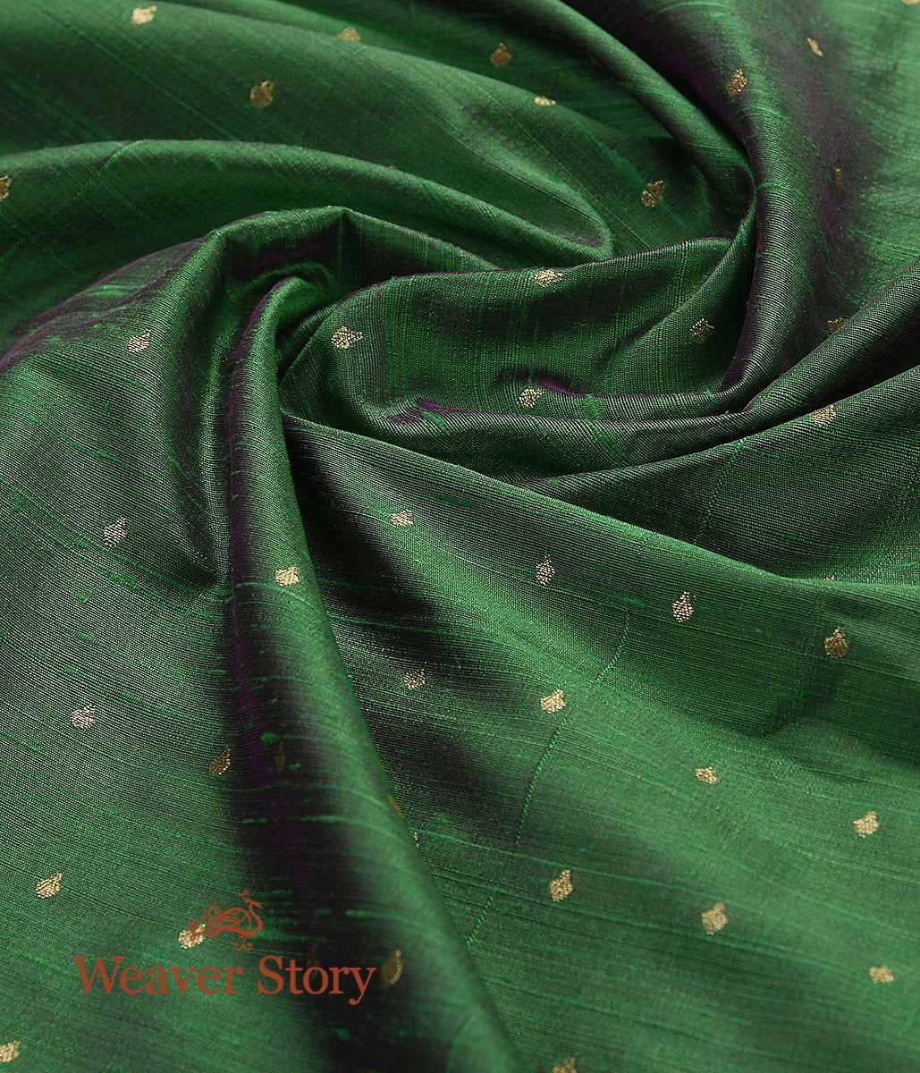 Handloom_Green_Dual_Tone_Tusser_Silk_Fabric_WeaverStory_05