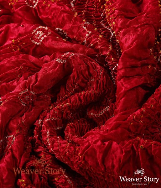 Handwoven_Red_Gajji_Silk_Dupatta_with_Bandhej_WeaverStory_05