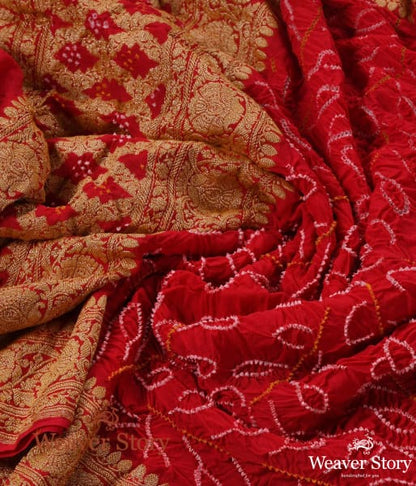 Handwoven_Red_Floral_Bandhej_Kadhwa_Banarasi_Dupatta_WeaverStory_05