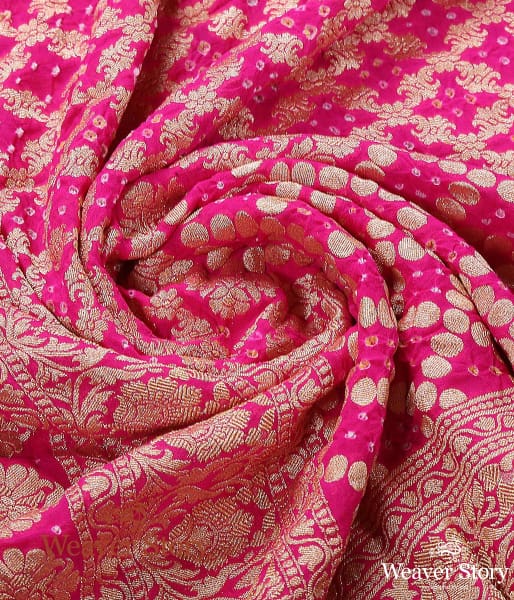 Handwoven_Banarasi_Bandhani_Georgette_Dupatta_WeaverStory_05