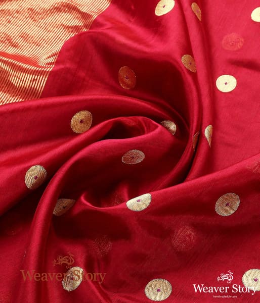 Handloom_Maroon_Chanderi_Silk_Dupatta_with_Asharfi_Boota_WeaverStory_05