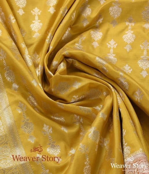 Handwoven_Yellow_Mughal_Booti_Dupatta_WeaverStory_05