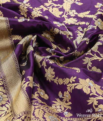 Handwoven_Purple_Kadhwa_Jangla_Dupatta_with_Pink_Selvedge_WeaverStory_05