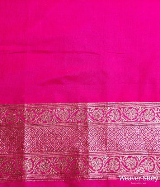 Handwoven_Light_Green_Phulkari_Pattern_Saree_with_Pink_Border_WeaverStory_05