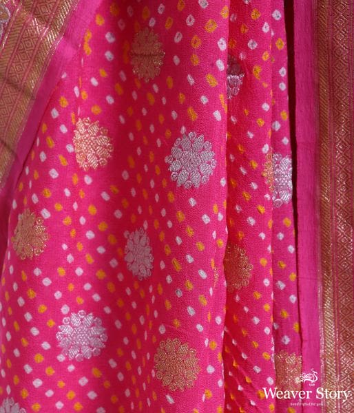 Handwoven_Banarasi_Bandhej_Saree_with_Kadhwa_weave_WeaverStory_03