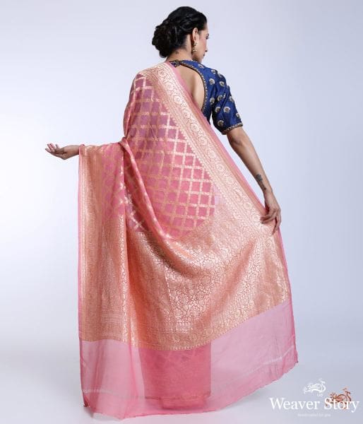 Handwoven_Pink_Banarasi_Georgette_Saree_WeaverStory_03