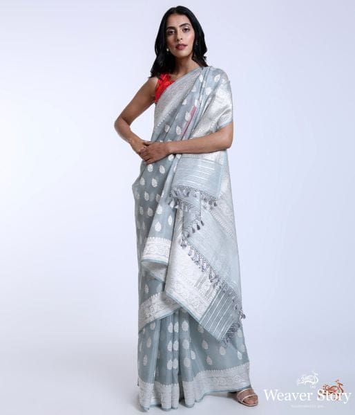 Handwoven_pure_Kora_silk_saree_with_kadhwa_booti_with_silver_zari_WeaverStory_02