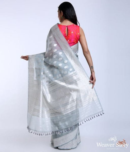 Handwoven_pure_Kora_silk_saree_with_kadhwa_booti_with_silver_zari_WeaverStory_03