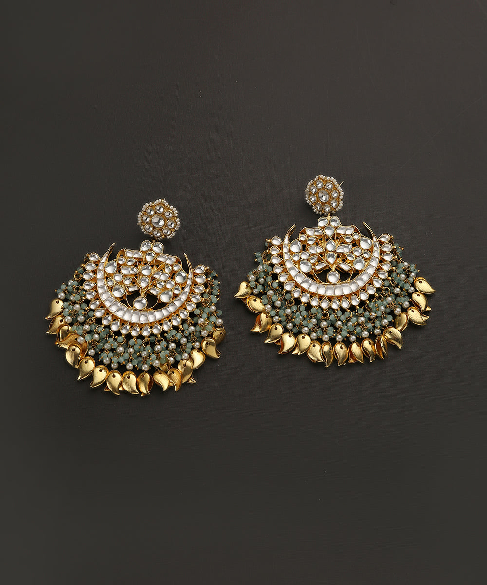 Abeerah_Handcrafted_Pure_Silver_Earrings_With_kundan_And_Pearls_WeaverStory_02