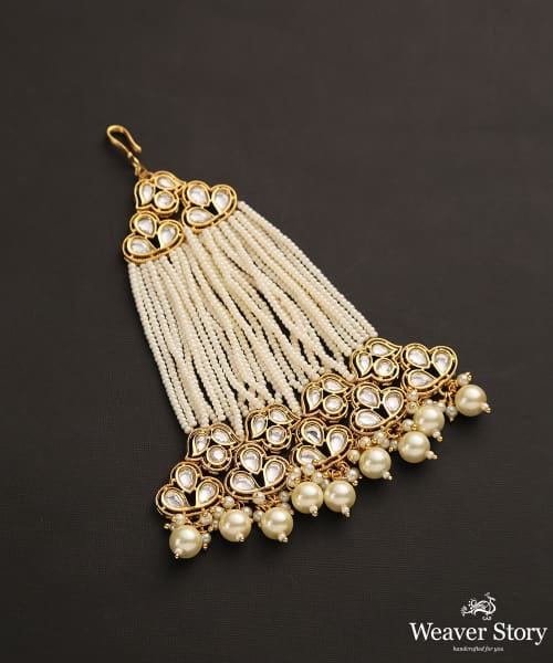 Nadine_Earrings_With_Kundan_And_Pearls_Handcrafted_in_Pure_Silver
_WeaverStory_02
