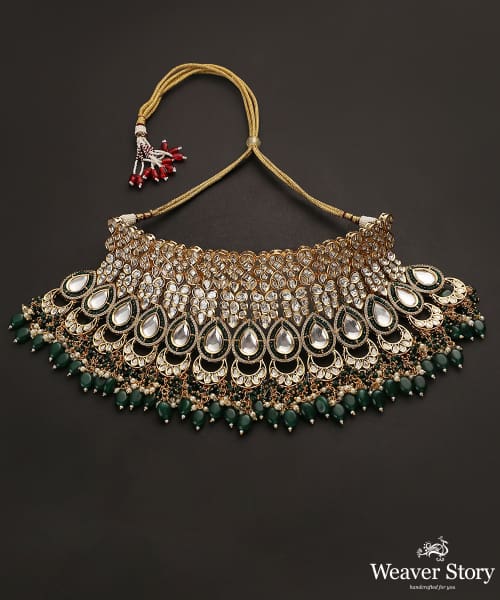 Gufrana_Handcrafted_Pure_Silver_Necklace_Set_With_kundan_And_Melons_WeaverStory_03