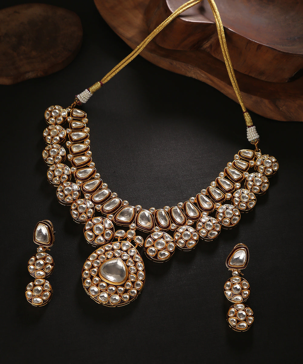 Abeerah_Necklace_Set_With_kundan_Handcrafted_In_Pure_Silver_WeaverStory_01