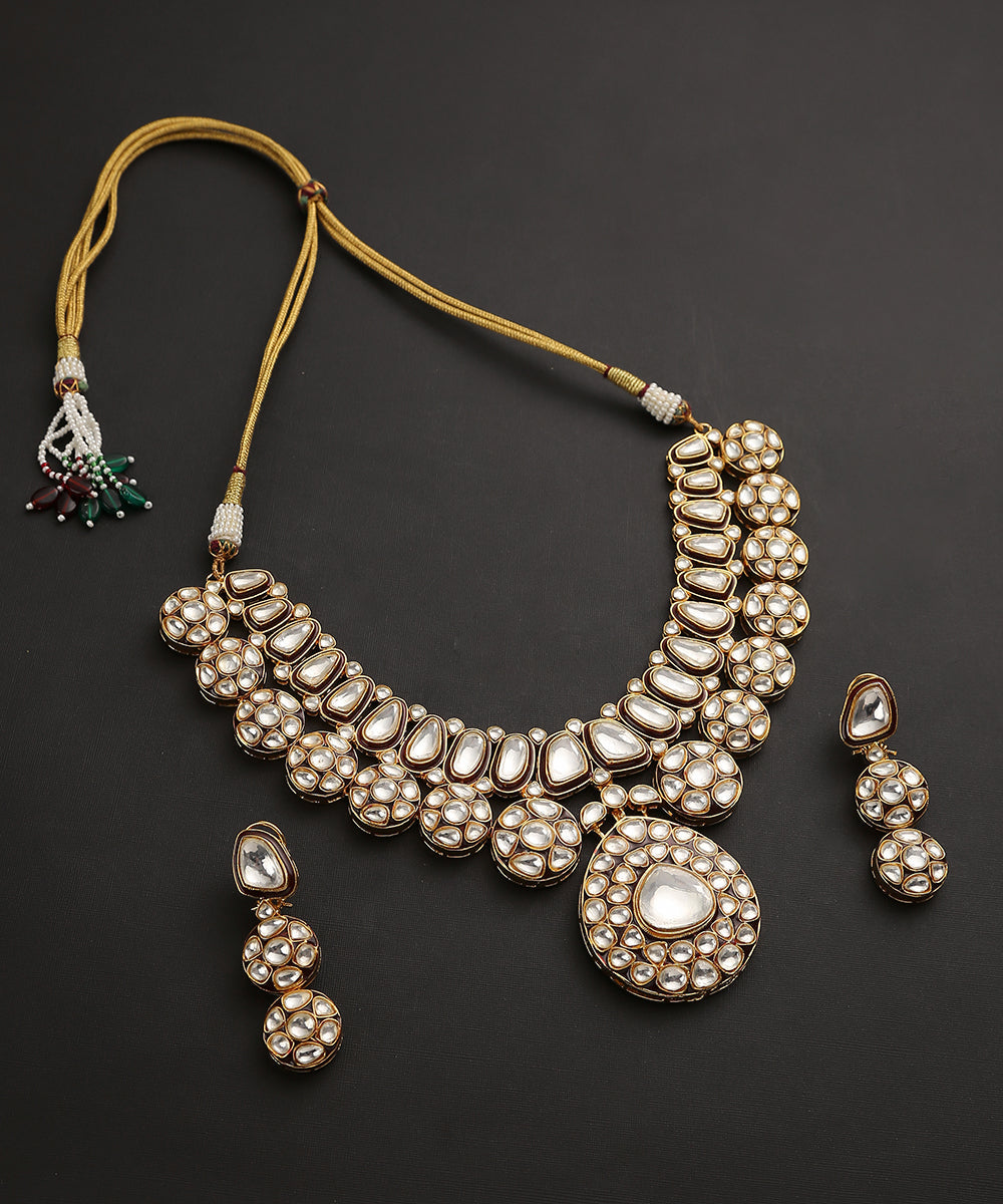 Abeerah_Necklace_Set_With_kundan_Handcrafted_In_Pure_Silver_WeaverStory_02