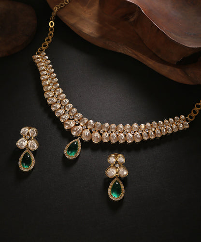 Daiwiki_Necklace_Set_With_Kundan_And_Emeralds_Handcrafted_In_Pure_Silver_WeaverStory_01