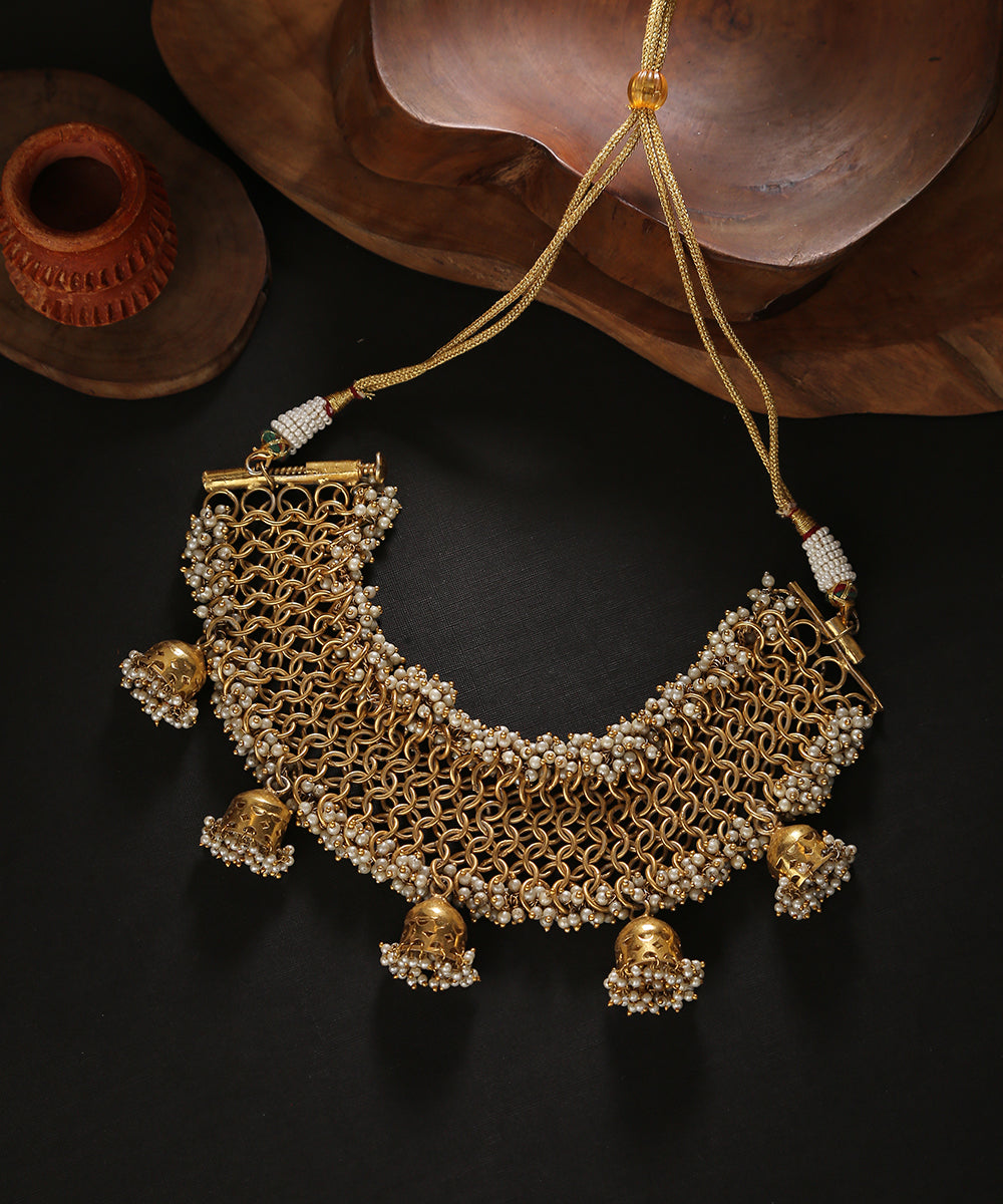 Malak_Necklace_With_Beads_Handcrafted_In_Pure_Silver_WeaverStory_01