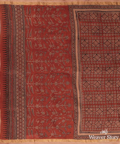 Peach_And_Red_Handloom_Hand_Block_Printed_Pure_Silk_Cotton_Dupatta_WeaverStory_02