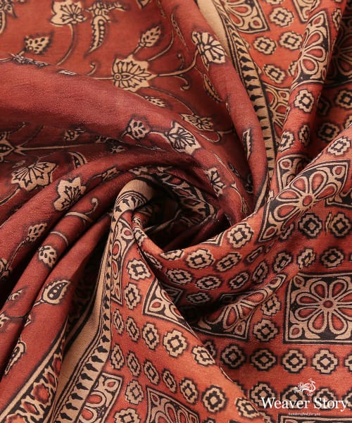 Handloom_Red_Pure_Silk_Cotton_Dupatta_With_Hand_Block_Printing_WeaverStory_05