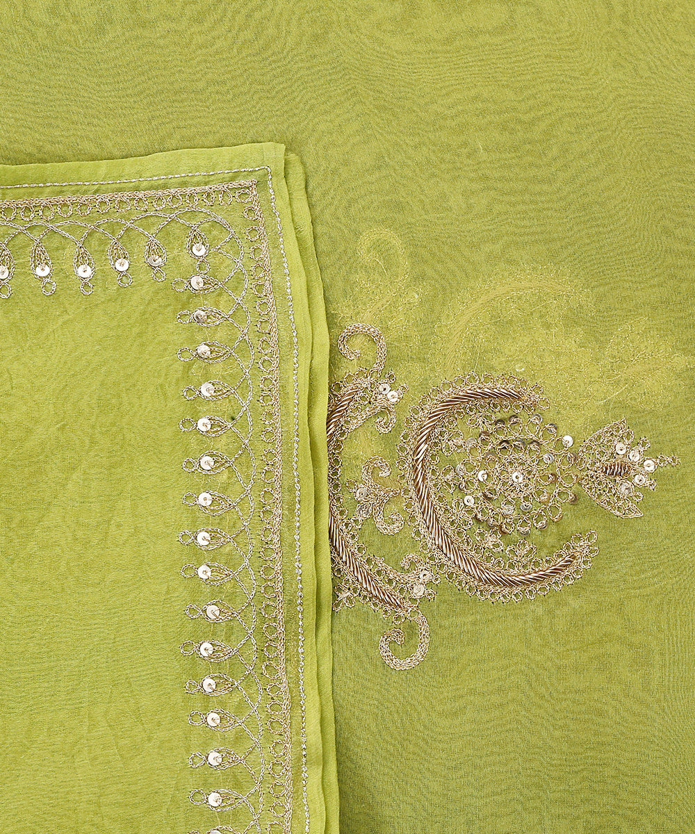 Lime_Green_Handloom_Pure_Organza_Dupatta_With_Hand_Embroidered_Aari_And_Mukaish_Motifs_WeaverStory_04