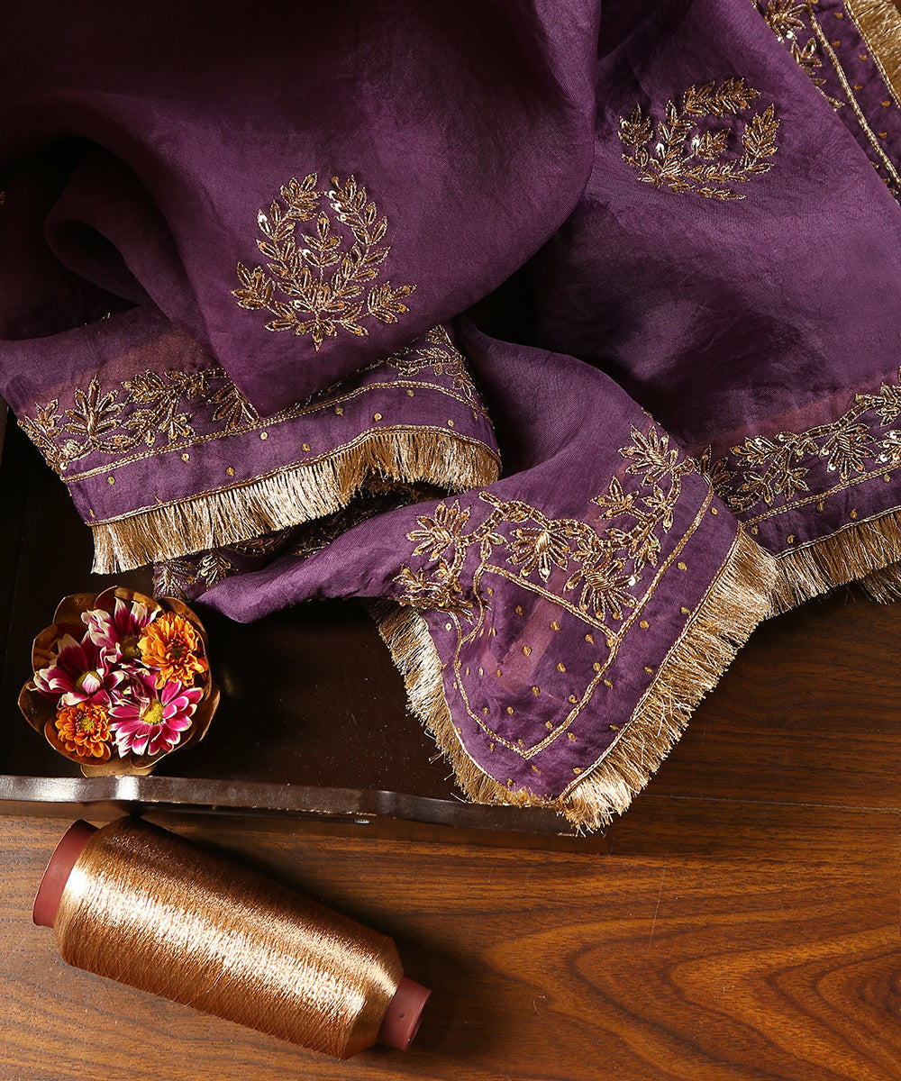 Purple_Dual_Shade_Handloom_Organza_Dupatta_With_Hand_Embroidered_Zardozi_Borders_And_Boota_WeaverStory_01