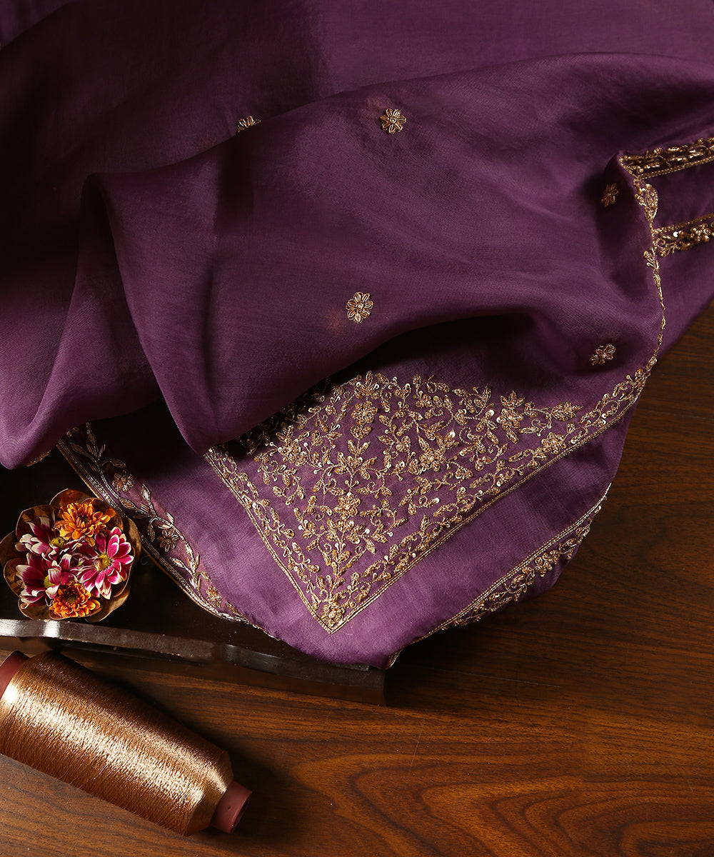 Purple_Handloom_Organza_Dupatta_With_Embroidered_Zardozi_Borders_And_Boota_All_Over_WeaverStory_01