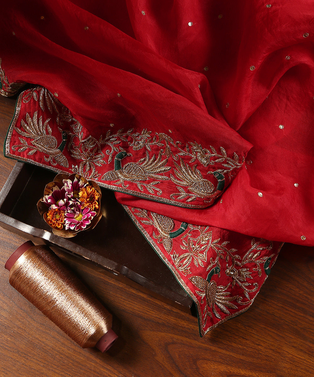 Red_Handloom_Pure_Organza_Dupatta_With_Hand_Embroidered_Zardozi_Border_WeaverStory_01