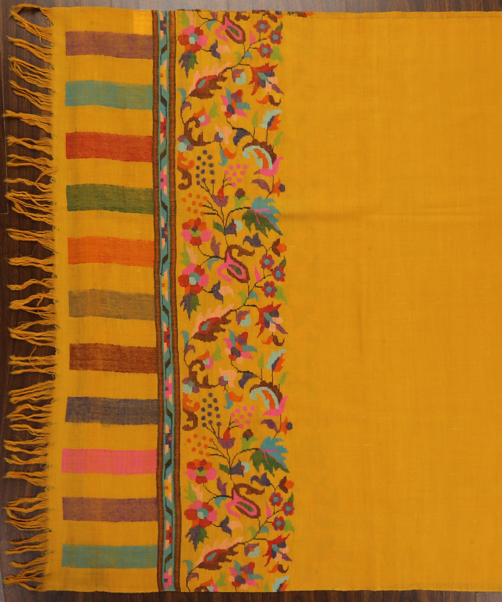 Handwoven_Mustard_Pure_Pashmina_Shawl_With_Kani_Weave_Floral_Palla_And_Striped_Border_WeaverStory_02