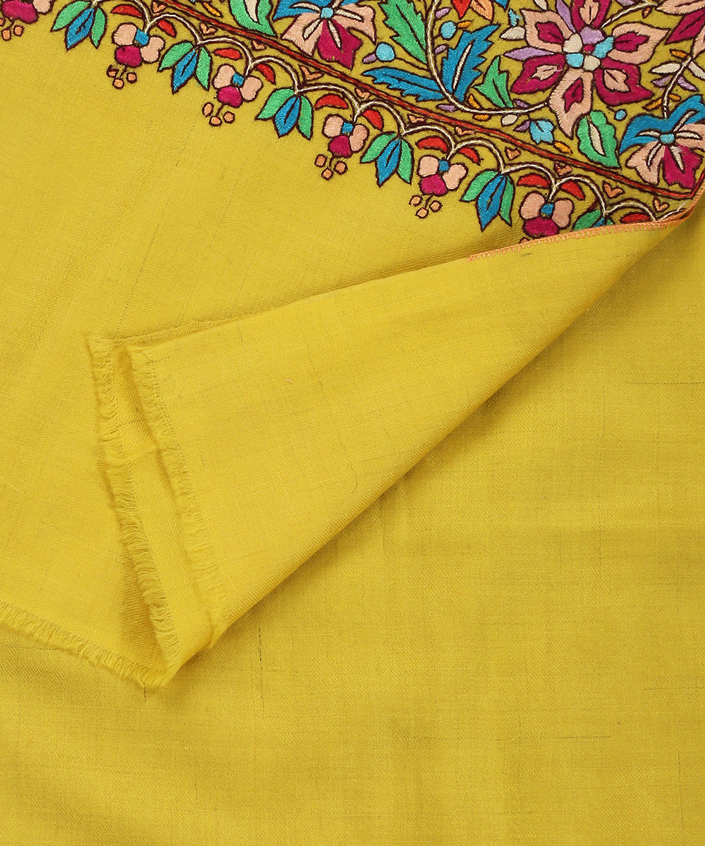 Fluorescent_Yellow_Handwoven_Pure_Pashmina_Shawl_With_Paper_Mache_Embroidery_Border_WeaverStory_05