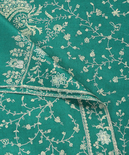 Teal_Green_Handwoven_Pure_Pashmina_Shawl_With_All_Over_Sozni_Kari_Jaal_WeaverStory_05