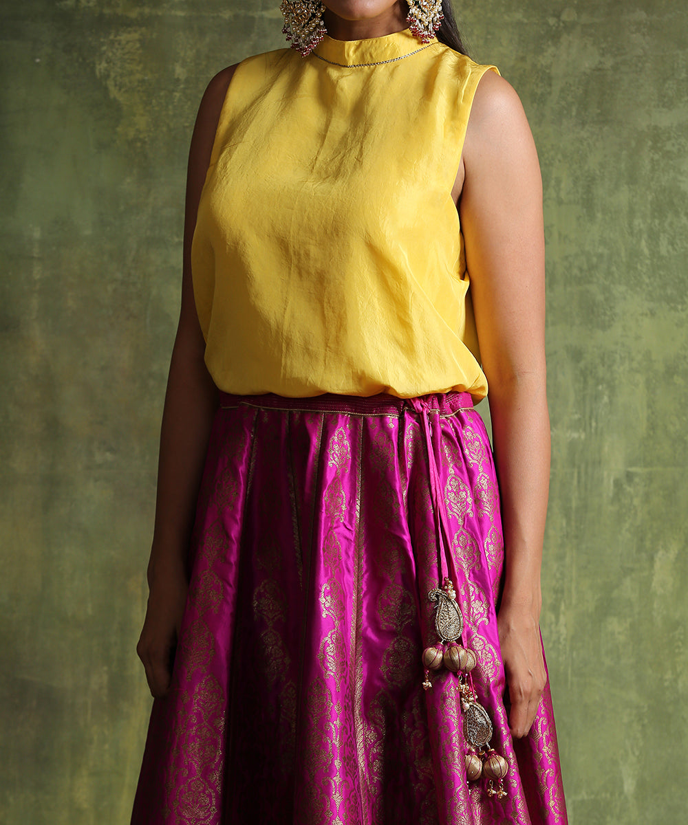 Hot_Pink_Handloom_Pure_Katan_Silk_Banarasi_Skirt_With_Antique_Zari_And_Yellow_Pure_Habutai_Silk_Top_WeaverStory_04