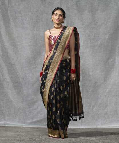 Black_Handloom_Pure_Katan_Silk_Cutwork_Banarsi_Saree_with_Small_Booti_WeaverStory_02