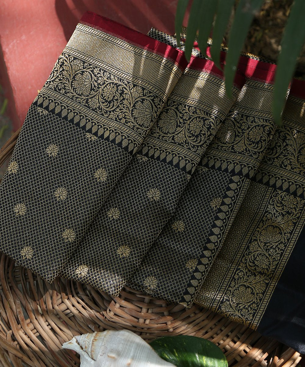 Black_Handloom_Zari_Tanchoi_Banarasi_Dupatta_WeaverStory_01