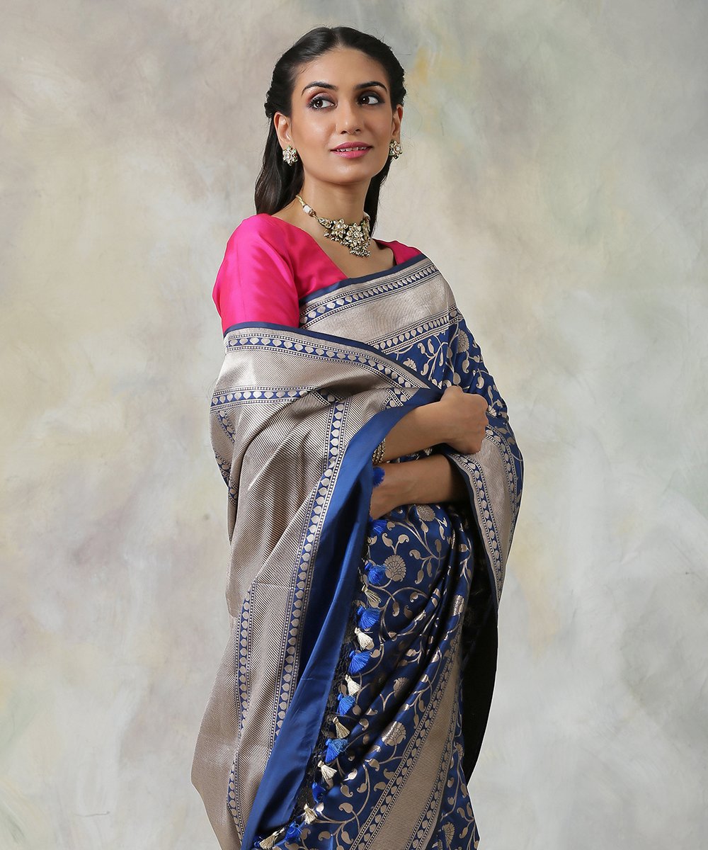 Blue_Handloom_Pure_Katan_Silk_Banarasi_Saree_with_Floral_Jaal_WeaverStory_01