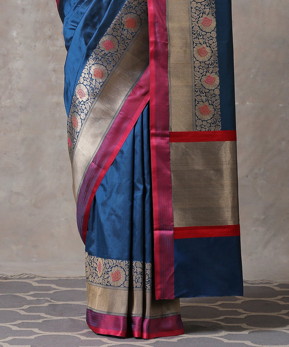 Blue_Handloom_Pure_Katan_Silk_Plain_Banarasi_Saree_With_Floral_Border_WeaverStory_04