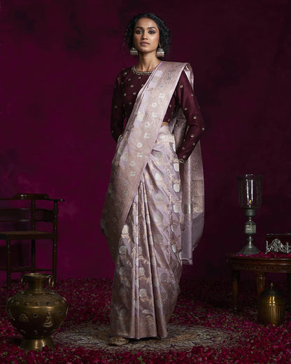 Soft_Mauve_Kadhwa_Handloom_Katan_Silk_Banarasi_Saree_with_Sona_Rupa_Jaal_WeaverStory_02