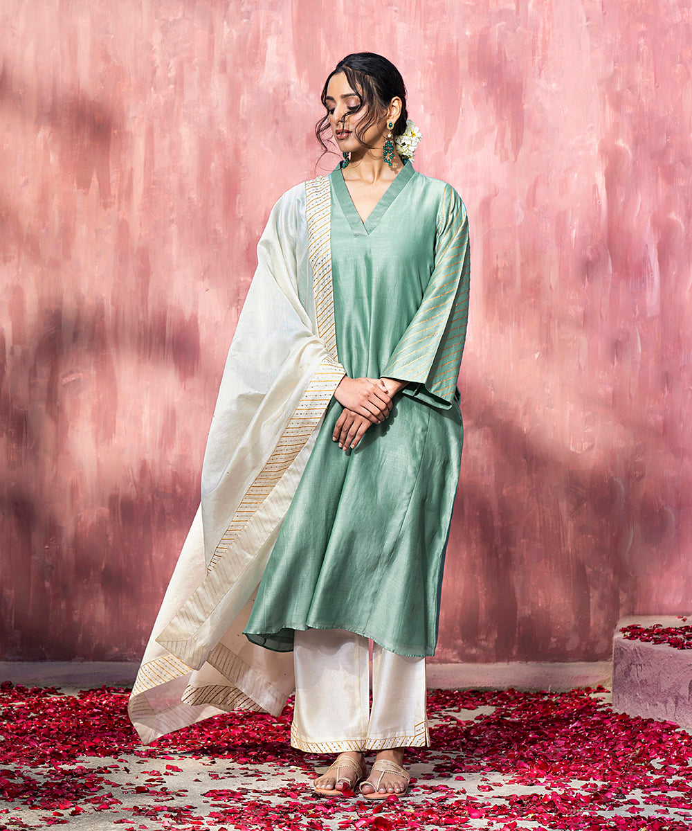 Handloom_Blue_Chanderi_Silk_Gota_Patti_Suit_Set_With_Offwhite_Pants_And_Dupatta_WeaverStory_02