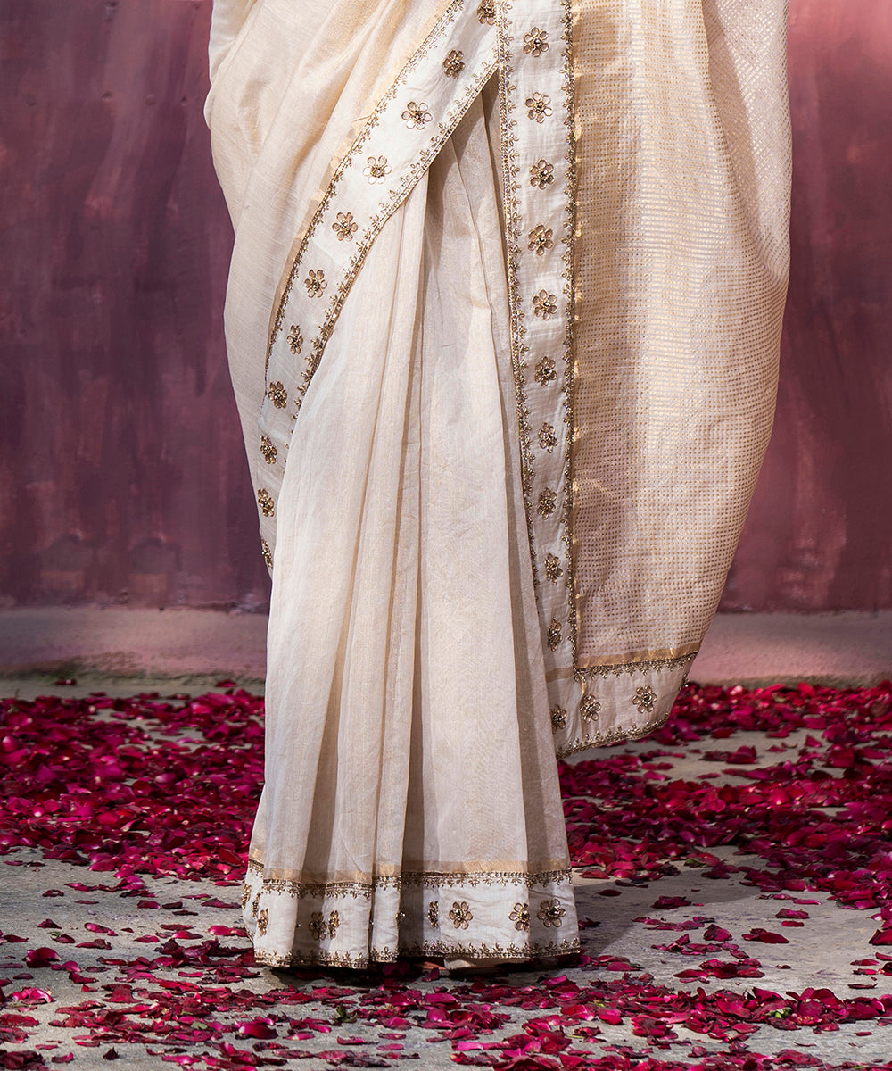 Offwhite_Handloom_Chanderi_Saree_With_Gota_Patti_And_Hand_Embroidery_WeaverStory_04