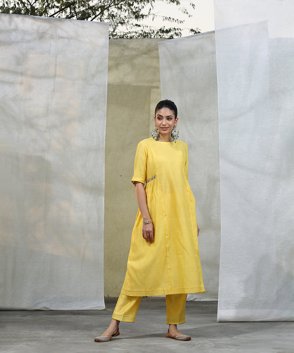 Yellow_Handloom_Chanderi_Silk_Fully_Stitched_Suit_Set_With_Sheer_Dupatta_WeaverStory_03