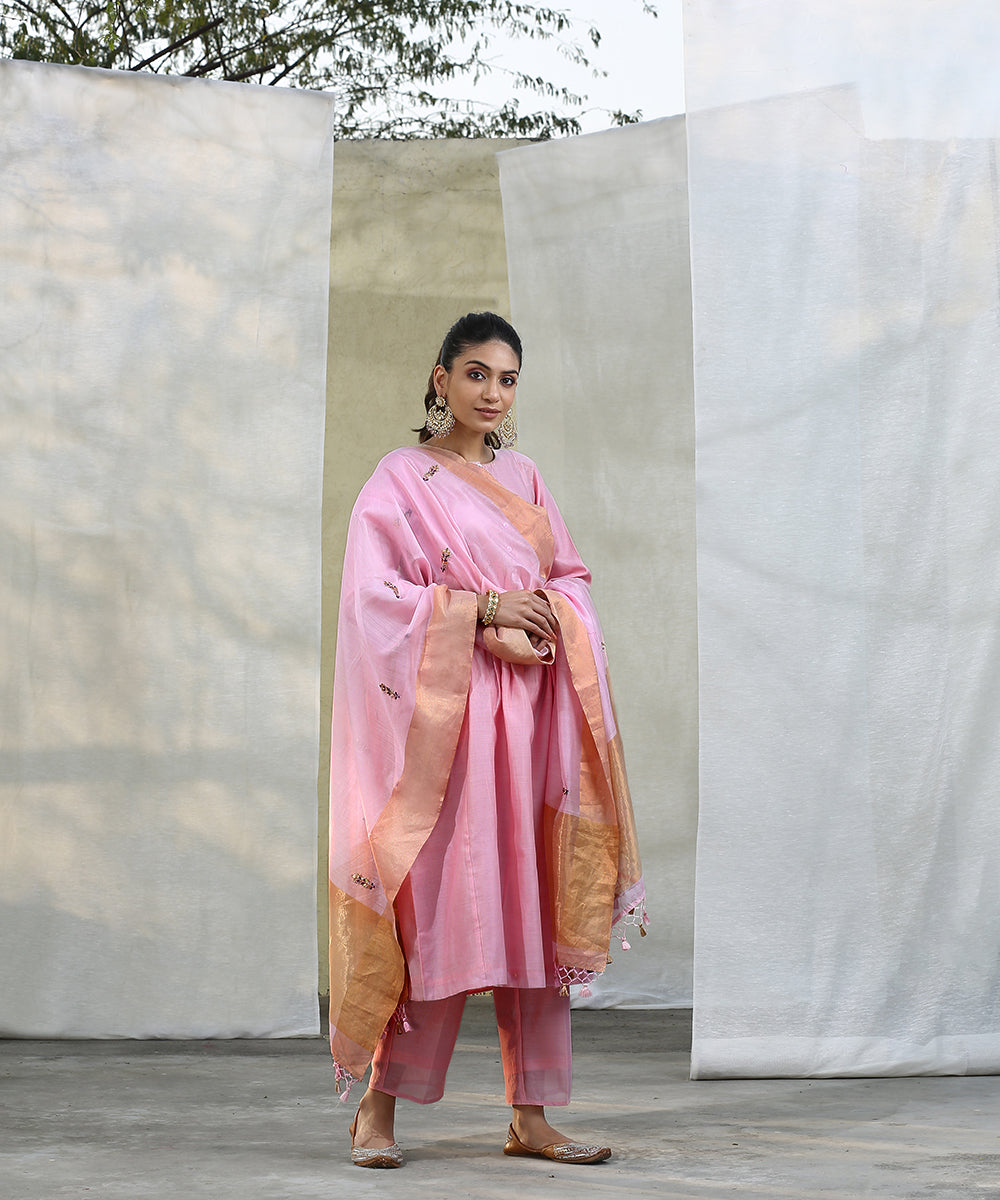 Handloom_Baby_Pink_Chanderi_Silk_Suit_Set_With_Hand_Embroidery_WeaverStory_03