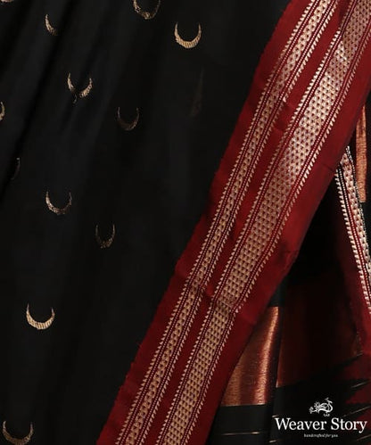 Pure_Black_Mulberry_Silk_Chandrakala_Saree_With_Gold_And_Silver_Zari_Border_WeaverStory_04