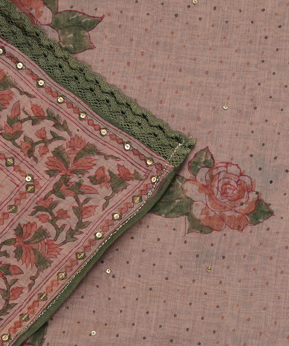 Handloom_Old_Rose_Chanderi_Dupatta_With_Handblocked_Rose_Motifs_And_Hand_Embroidered_Sequins_WeaverStory_04