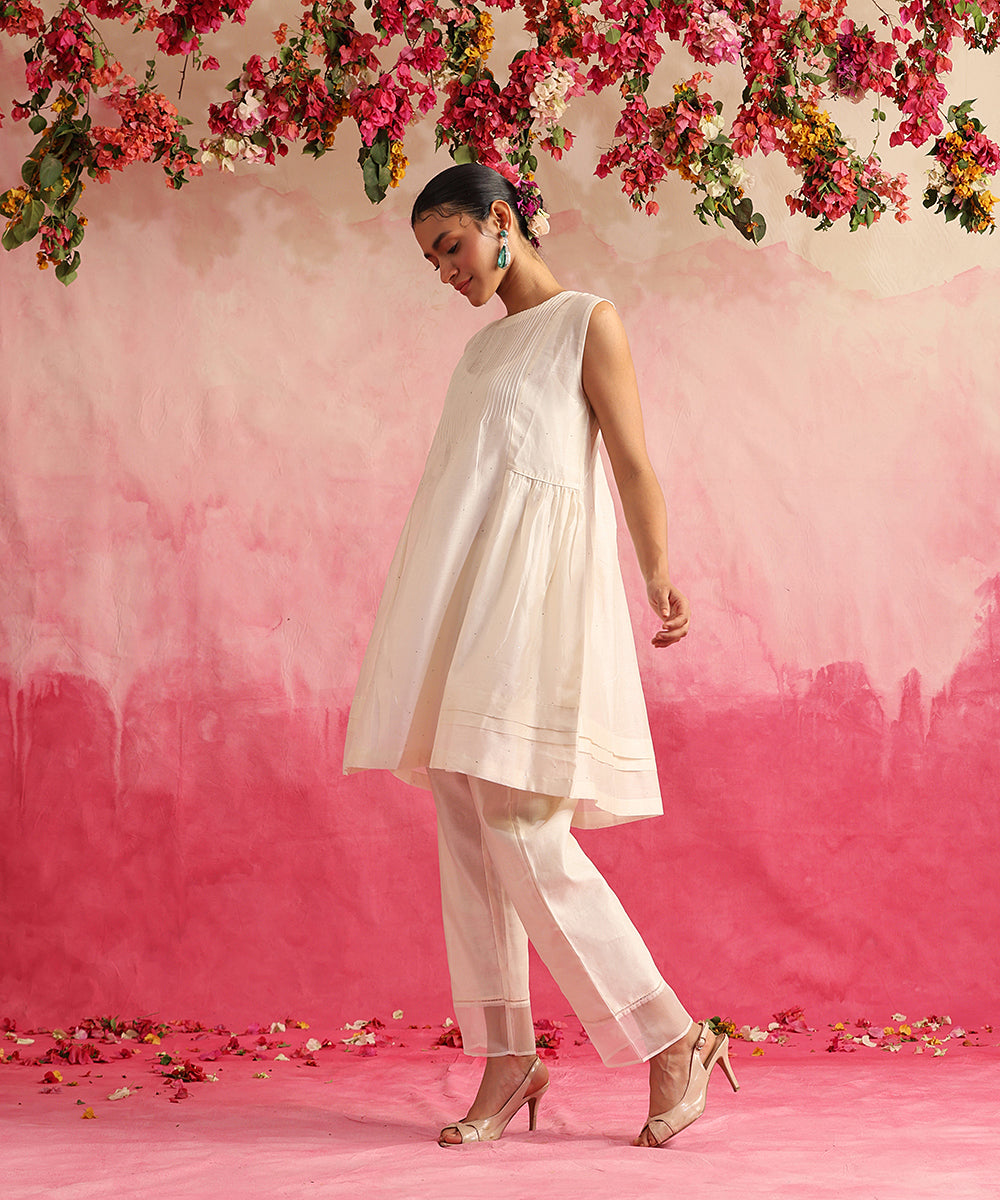 Handloom_White_Chanderi_Short_Kurta_And_Straight_Pants_WeaverStory_02