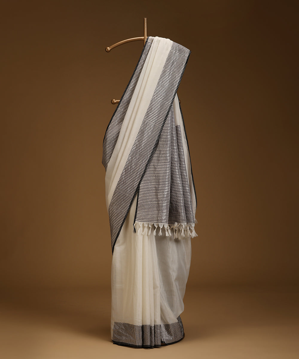 Offwhite_And_Black_Silk_Cotton_Saree_With_Zari_Stripes_Woven_In_Contenporary_Style_WeaverStory_01