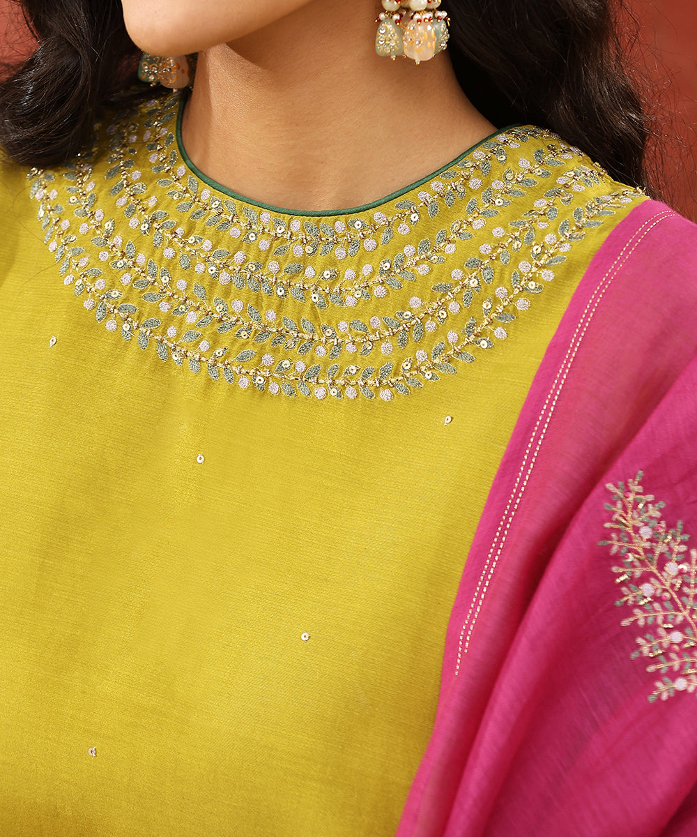 Lime_Green_Hand_Embroidered_Pure_Chanderi_Silk_Kurta_With_Pants_And_Dupatta_WeaverStory_05
