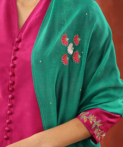 Pink_Hand_Embroidered_Pure_Chanderi_Silk_Kurta_With_Turquoise_Blue_Pants_And_Dupatta_WeaverStory_05