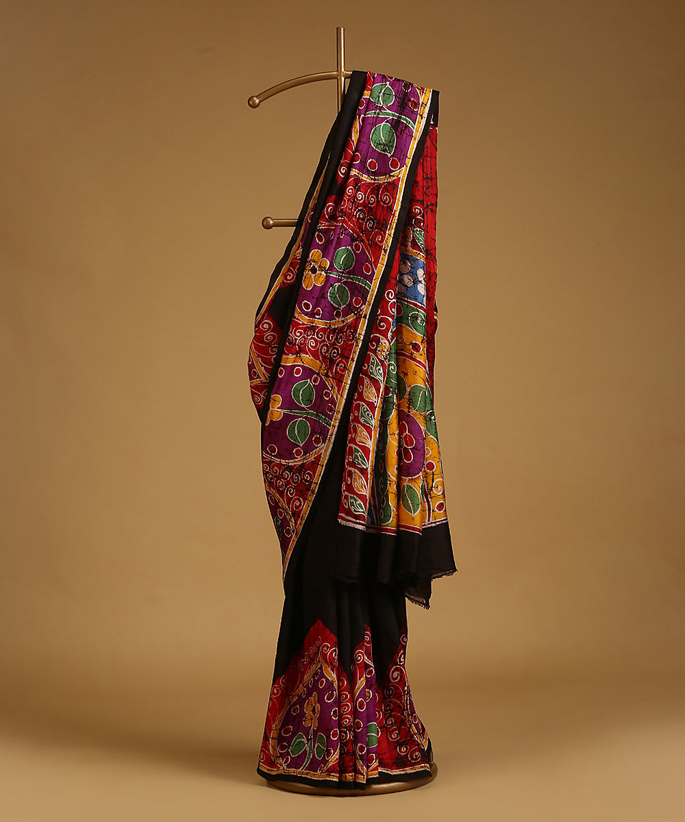 Black_And_Red_Handloom_Pure_Mulberry_Silk_Hand_Batik_Saree_With_Multicolour_Motifs_WeaverStory_01