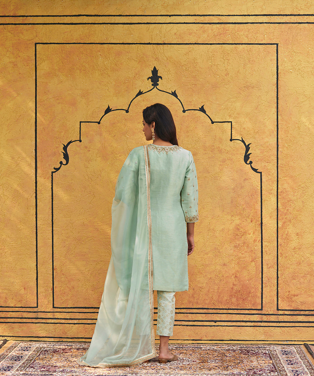 Sage_Green_Hand_Embroidered_Pure_Silk_Kurta_With_Brocade_Cigarette_Pants_And_Dupatta_WeaverStory_03